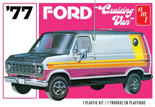 1/25 1977 Ford Cruising Van Model Kit Plastic Model Kit (AMT1108M)