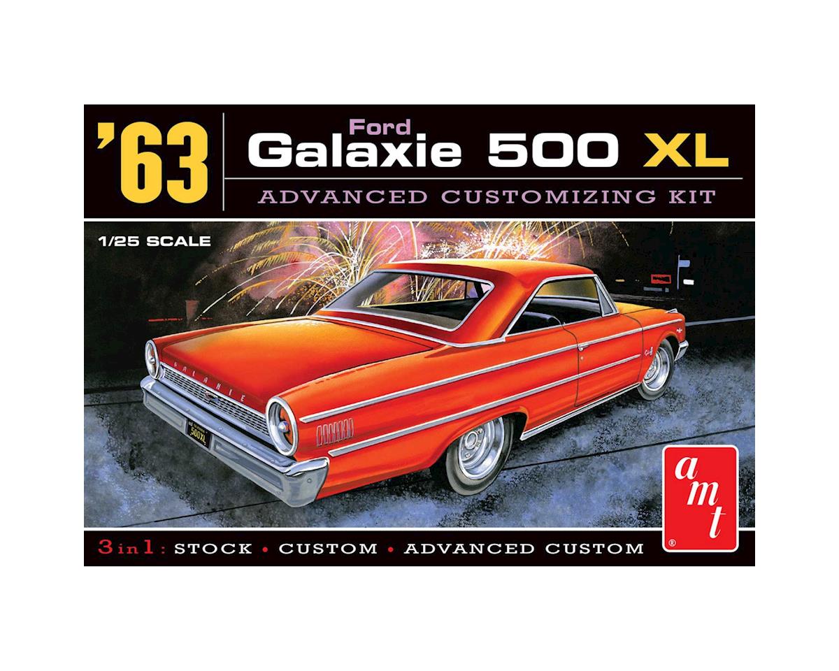 1/25 1963 Ford Galaxie Plastic Model Kit (AMT1186)