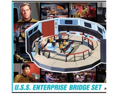 1/32 Star Trek U.S.S. Enterprise Bridge Plastic Model Kit (AMT1270M)