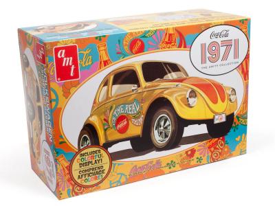 1/25 1971 Volkswagen Superbug Unity Graphics Coca-Cola Plastic Model Kit (AMT1284M)