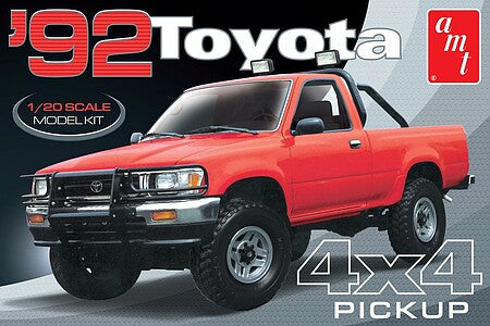 1992 Toyota 4x4 Pickup Plastic Model Kit (AMT1425)