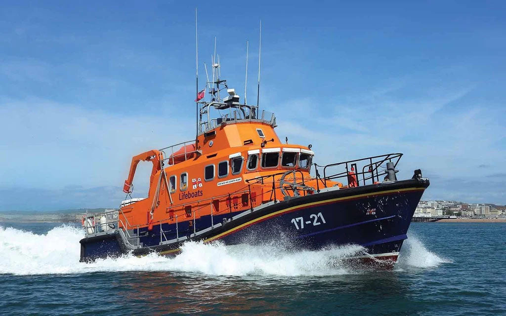 1/72 RNLI Severn Class Lifeboat Plastic Model Kit (ARX7280)