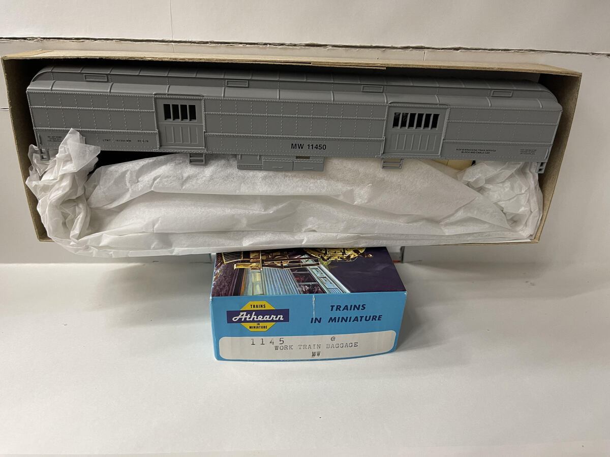 HO Work Train Baggage Car Kit #MW11450 (ATH1145)