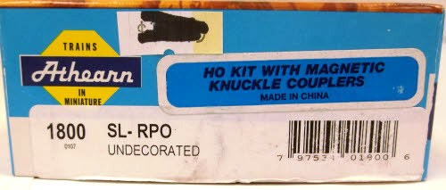 HO 72' Undecorated Streamlined Rail Post Office (RPO) Kit (ATH1800)