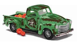 HO Assembled Texaco 1950 Chevrolet Pickup Truck with Pumpkin Load (BUS48240)