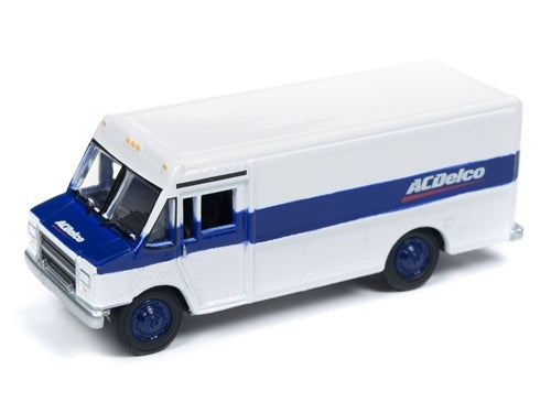 HO Mini Metals 1990s Assembled GMC Step Van, AC Delco (CMW30543)