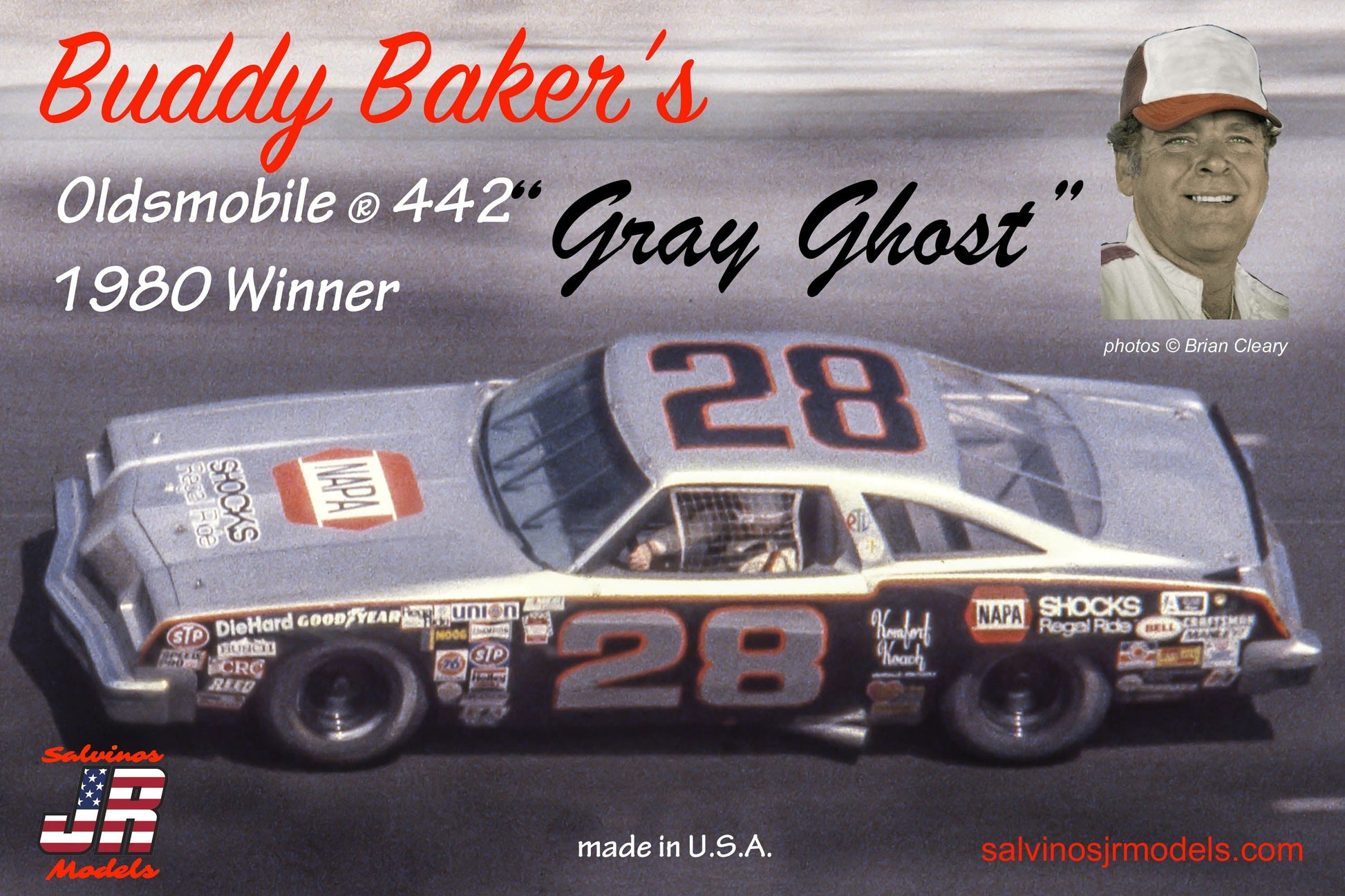 1/25 Buddy Baker 1980 Oldsmobile Gray Ghost Plastic Model Kit (SJMDBBO1980D)