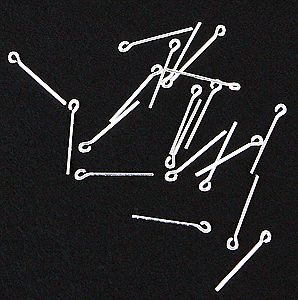 HO Eye Bolts 3.5" Scale Diameter, Long Shank (16) (DAS2222)