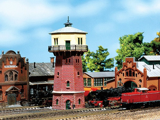 N Sussenbrunn Water Tower Weathered Kit, 2.31"x2.31"x5.44" (FLR222145)