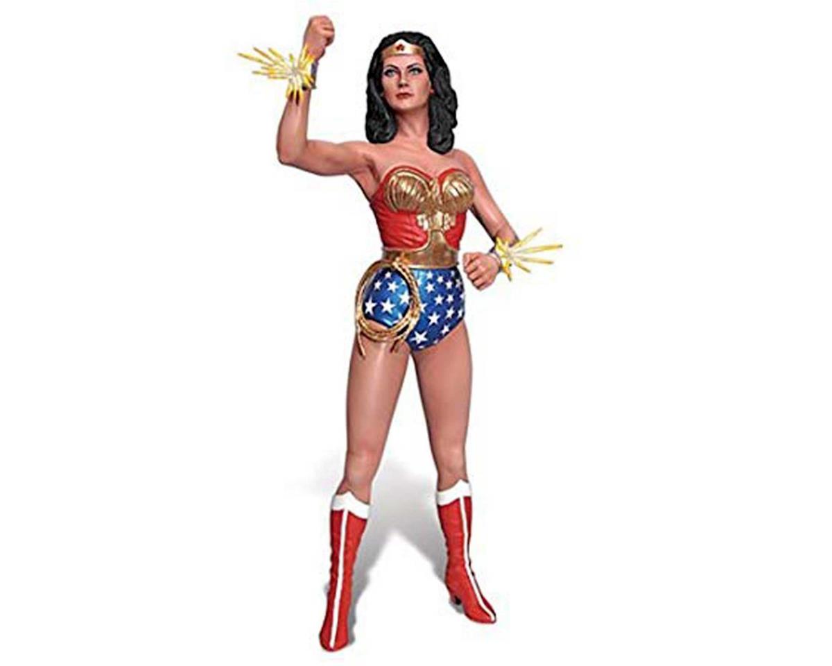 1/8 1976 Wonder Woman TV Series Wonder Woman Plastic Model Kit (MOE973)