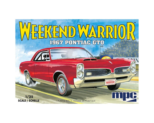 1/25 1967 Pontiac GTO Weekened Warrior Plastic Model Kit (MPC918M)