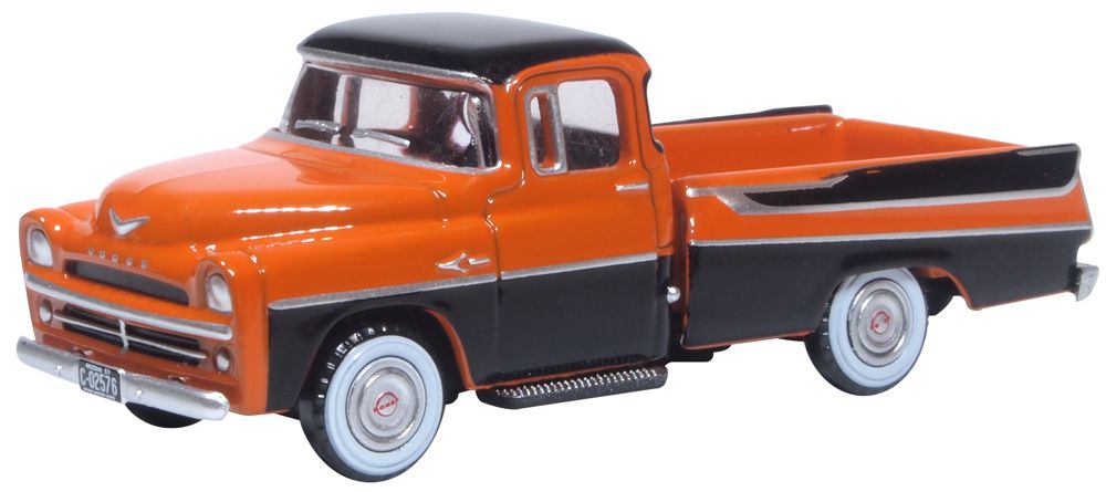 1/87 1957 Dodge D100 Pick Up, Omaha Orange and Jewel Black (OFD87DP57004)