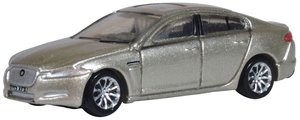 1/148 Jaguar XF, Cashmere (OFDNXF003)