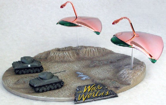 1/144 War of the Worlds War Machines vs Sherman Tanks Attack Diorama Plastic Model Kit (PGH9002)