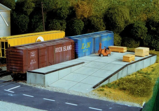 HO Loading Docks and Ramp Kit, Scale 10'x40' (PKS17)