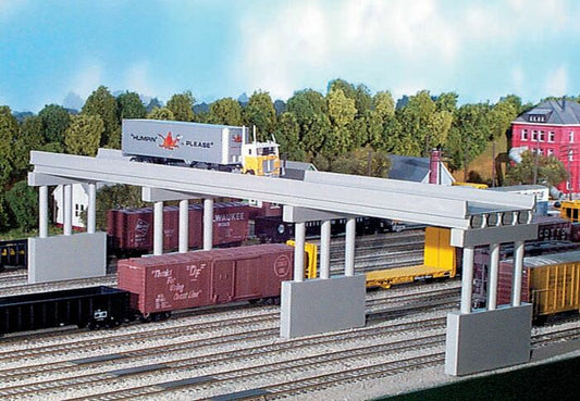 HO Modern Highway Overpass Kitwith 4 Piers, Scale 150' (RIX113)