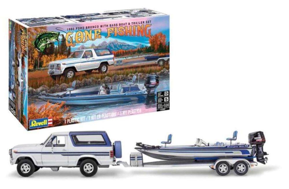 1/24 Gone Fishing 1980 Ford Bronco with Bass Boat and Trailer Plastic Model Kit (RMX7242)