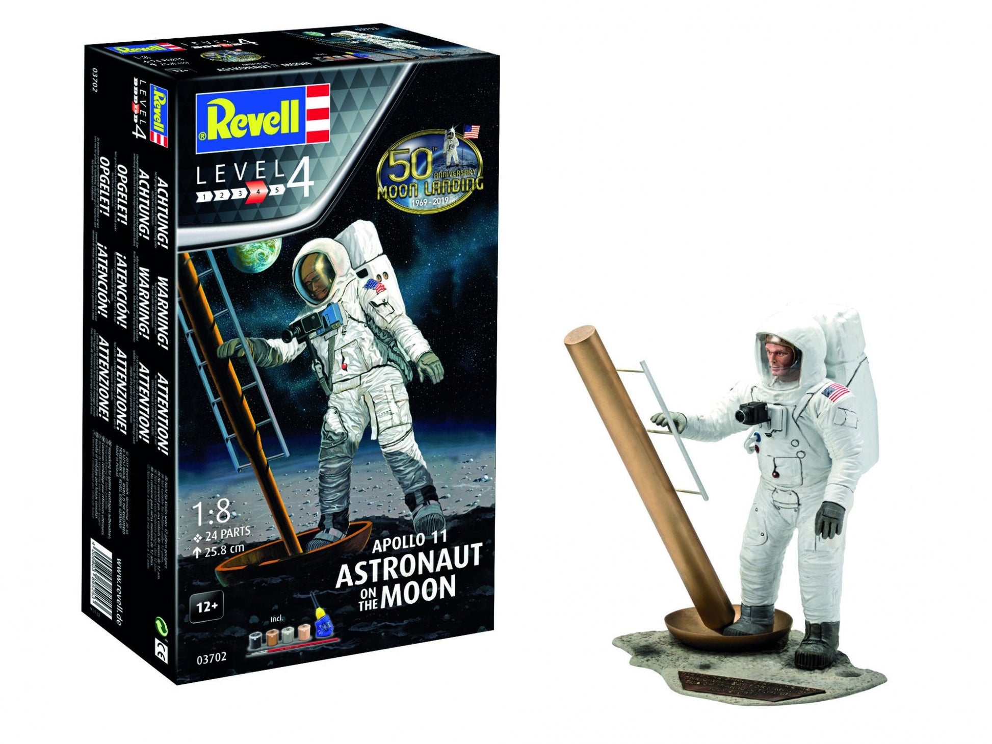 1/8 Apollo 11 Astronaut On The Moon Plastic Model Kit (RMX803702)