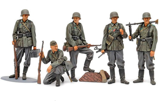 1/35 German Infantry Set Mid Wwii Plastic Model Kit (TAM-35371)