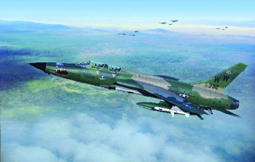 1/72 F105G Thunderchief Wild Weasel Aircraft Plastic Model Kit (TSM1618)