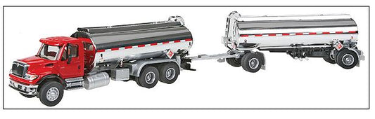 International 7600 Tank Truck (949-11670)