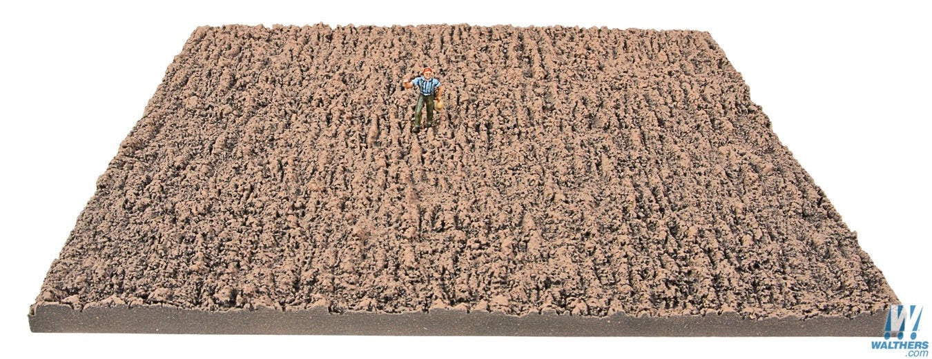 Plowed Field 8-5/8"x7-7/8" (949-1132)