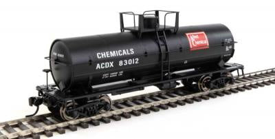 36' Chemical Tank Car - Ready To (910-48003)
