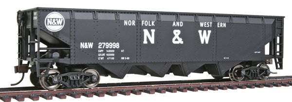 HO Offset Quad Hopper Ready to Run Norfolk & Western Black Block N&W, Hamburger Logo (931-1655)