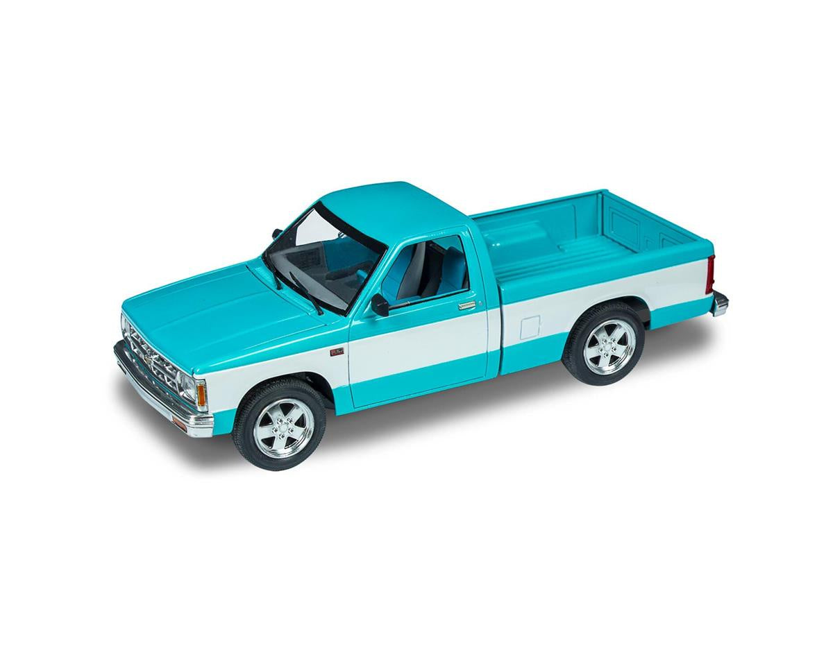 1/25 Chevy S-10 Custom Pickup0 (RMX854503)