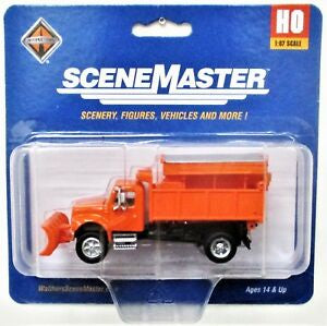 HO Assembled International 4900 Dump Truck with Snowplow & Salt Spreader Orange (949-11793)