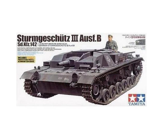 1/35 German Sturmgeschutz III Ausf. B Tank Plastic Model Kit (TAM35281)