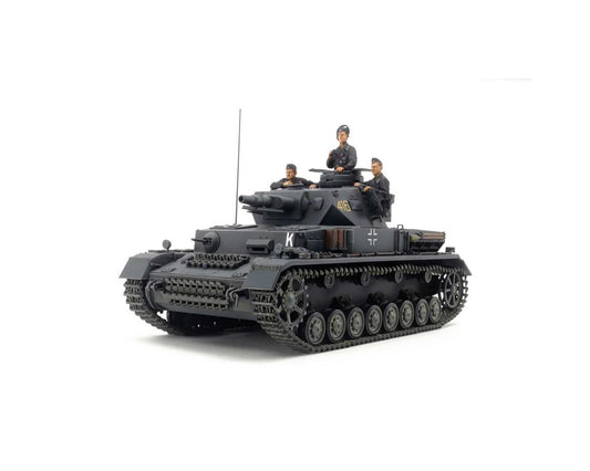 1/35 German Tank Panzerkampfwagen IV Ausf.F Plastic Model Kit (TAM35374)