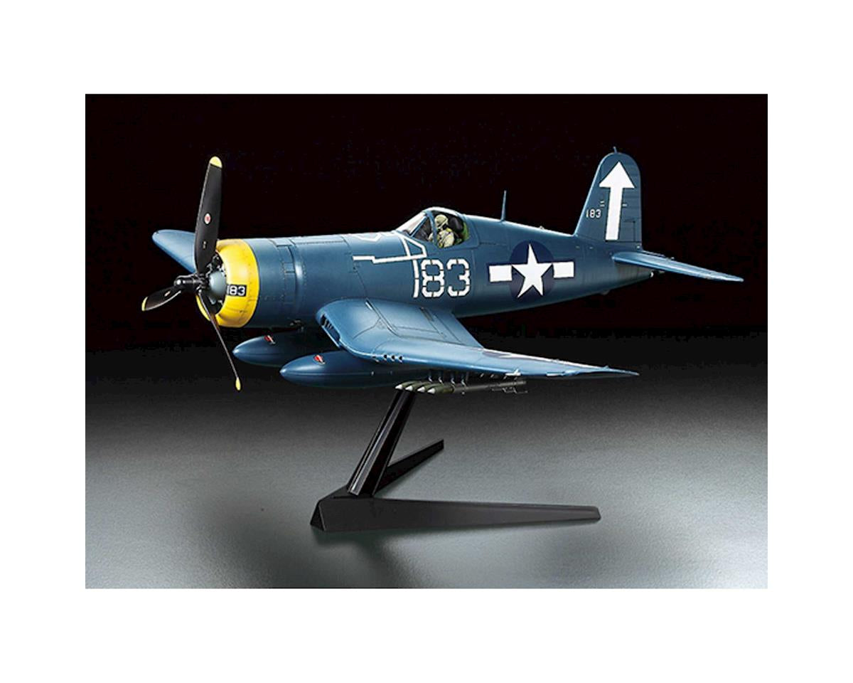 1/32 Vought F4U-1D Corsair Plastic Model Kit (TAM60327)